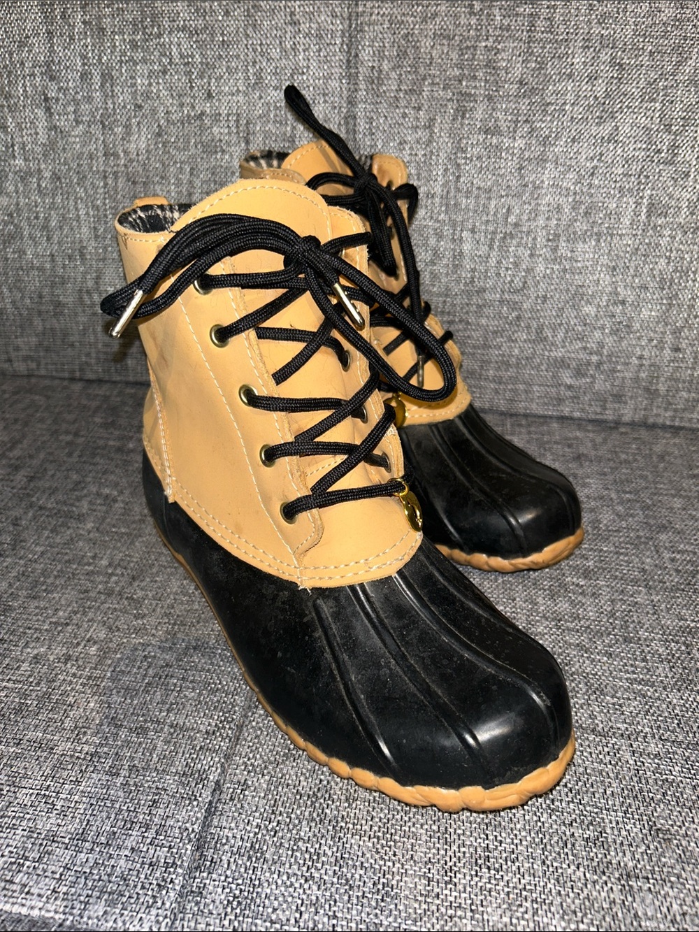 Sporto Black and Tan Lace-Up Duck Boots